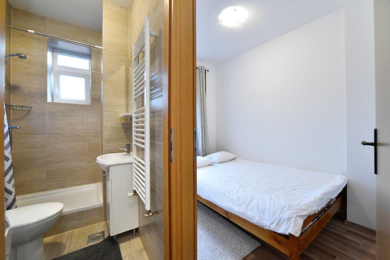 Block Apartment Maks Zagreb Bagian luar foto